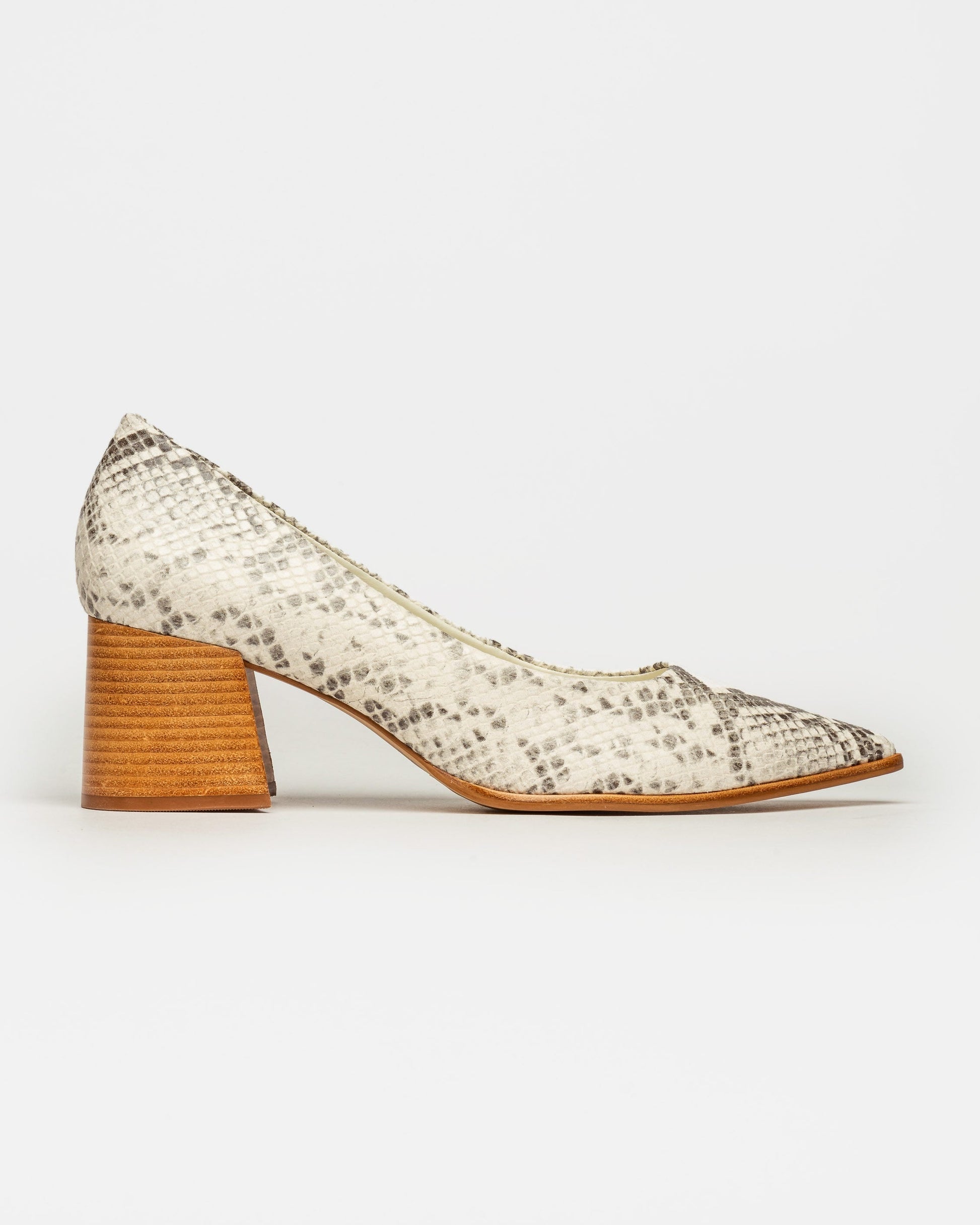 STILETTO EVA EN CUERO SNAKE PRINT