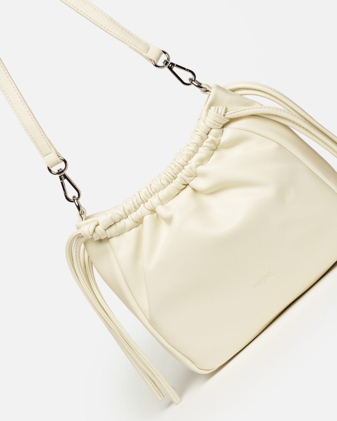 Bandolera Marine en efecto cuero